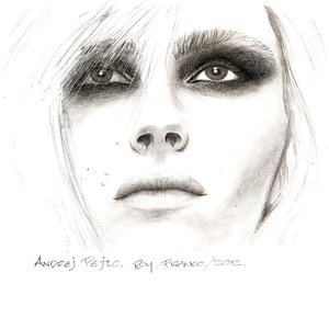 andrej_pejic_a_lapiz_58286.jpg
